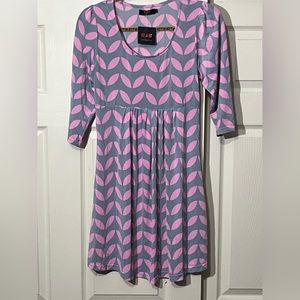 R & B Collection Long-Sleeve Grey & Pink Mini Dress.  Size-S.  New with Tags.